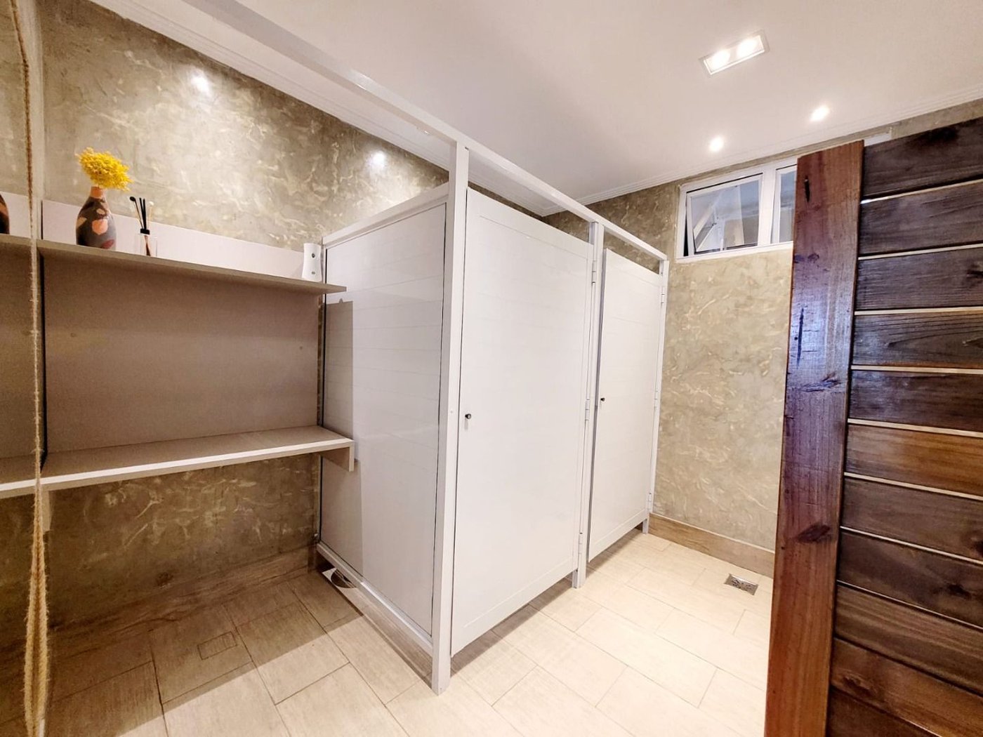 Terreno à venda, 1800 m² por R$ 4.700.000,00 - Ilha Porchat - São Vicente/SP