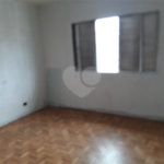 Sobrado à venda com 3 quartos, sendo 1 suíte, em Tremembé, São Paulo, SP