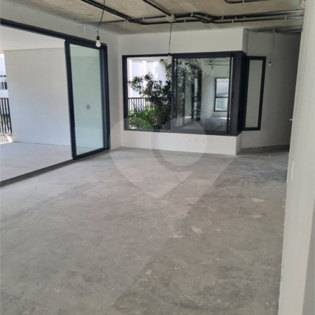 Apartamento à venda com 4 suítes em Cerqueira César, São Paulo, SP