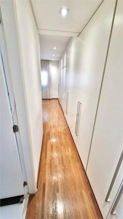 Apartamento à venda com 3 suítes em Vila Romana, São Paulo, SP
