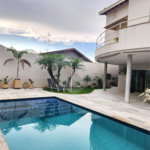 Sobrado à venda com 3 quartos, sendo 1 suíte, em Jardim Vale das Rosas, Araraquara, SP