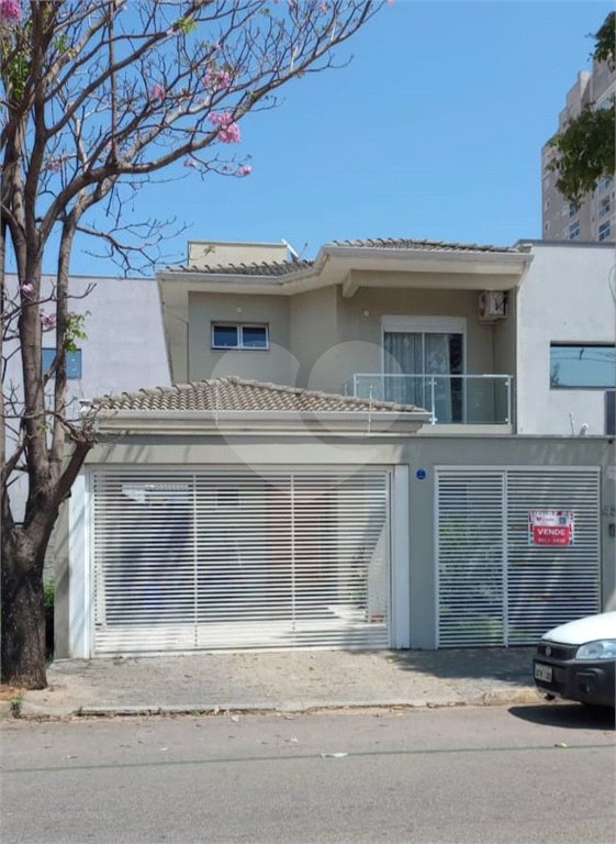 Casa à venda com 3 quartos, sendo 1 suíte, em Itu Novo Centro, Itu, SP