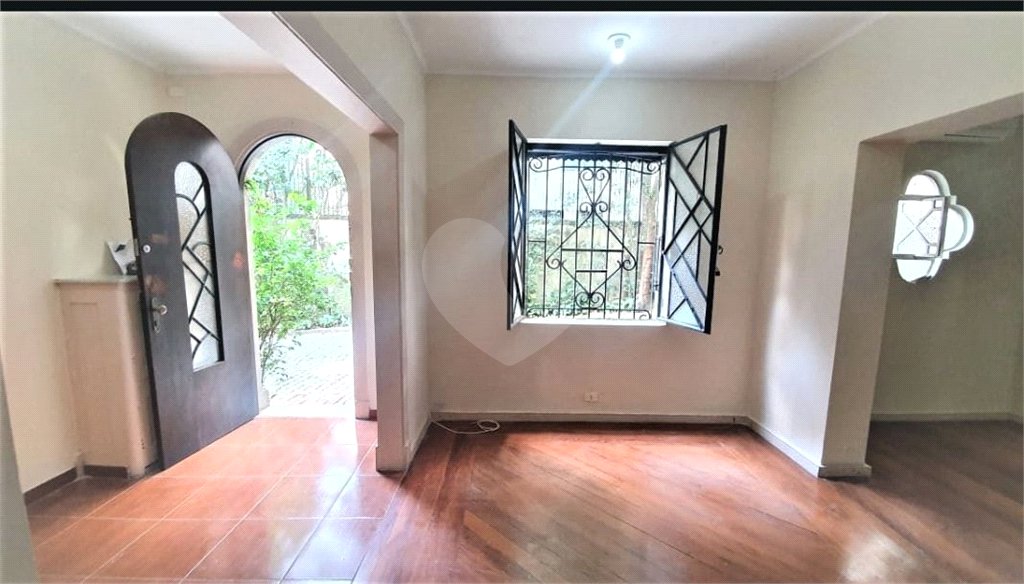 Casa de Vila para alugar com 2 quartos em Higienópolis, São Paulo, SP