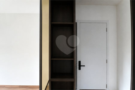 Apartamento à venda com 3 suítes em Sumarezinho, São Paulo, SP