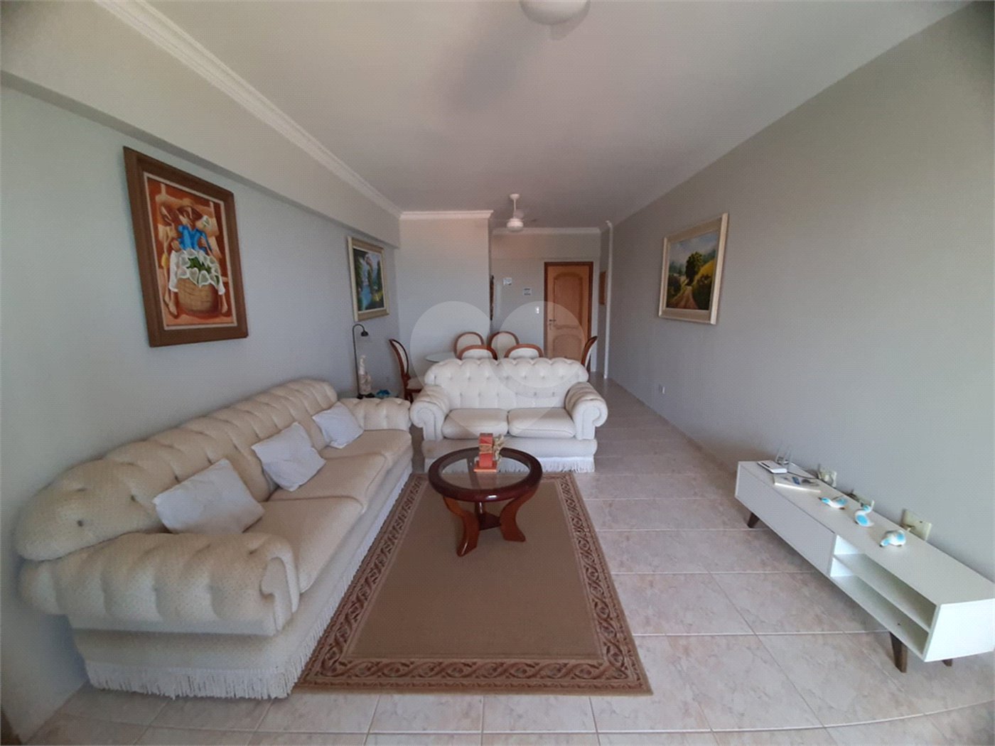 Apartamento à venda com 2 quartos, sendo 1 suíte, em Vera Cruz, Mongaguá, SP