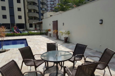 Apartamento à venda com 3 quartos, sendo 1 suíte, em Vila Andrade, São Paulo, SP