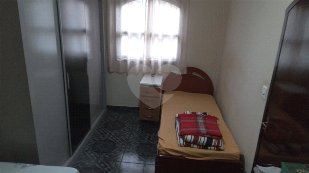 Sobrado à venda com 4 quartos em Vila Verde, São Paulo, SP