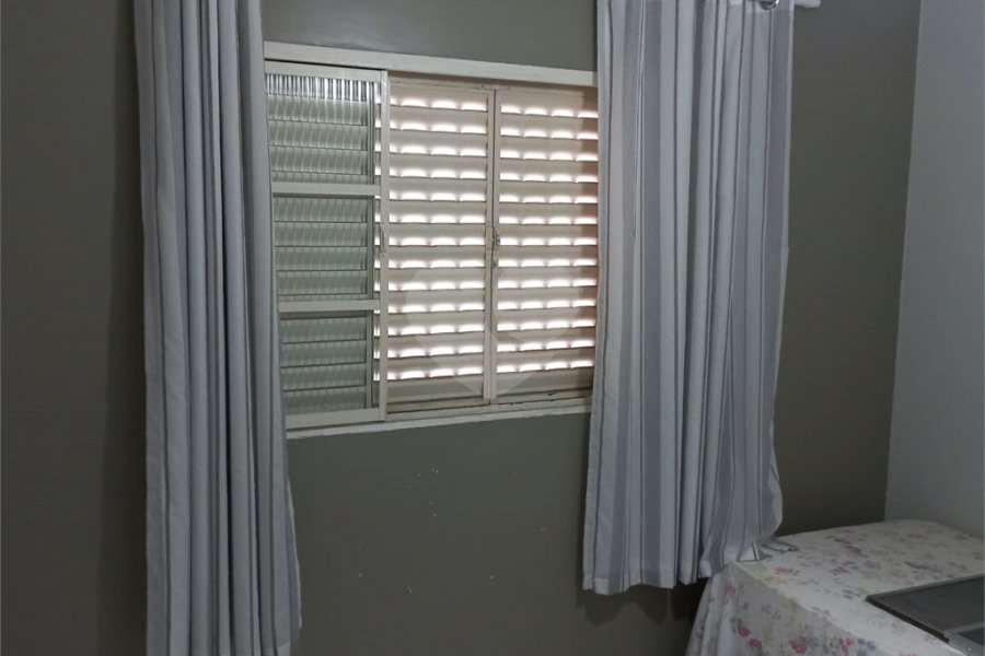 Sobrado à venda com 3 quartos em Tremembé, São Paulo, SP