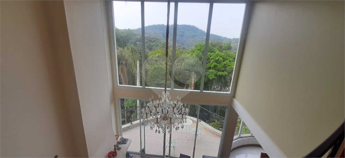 Condomínio à venda com 3 suítes em Caraguatá, Mairiporã, SP