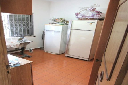 Sobrado à venda com 3 quartos, sendo 1 suíte, em Vila Moraes, São Paulo, SP
