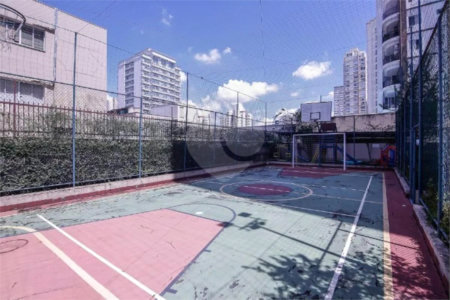 Apartamento à venda com 3 quartos, sendo 1 suíte, em Vila Hamburguesa, São Paulo, SP