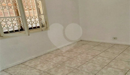 Sobrado à venda com 3 quartos em Jardim Peri, São Paulo, SP