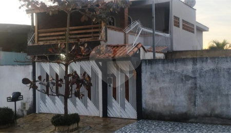 Casa à venda com 3 quartos em Parque Residencial Marengo, Itaquaquecetuba, SP
