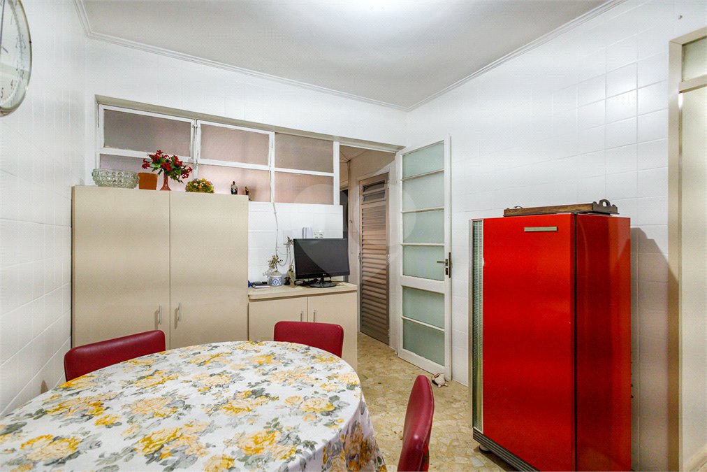 Apartamento à venda com 3 quartos, sendo 1 suíte, em Morro dos Ingleses, São Paulo, SP