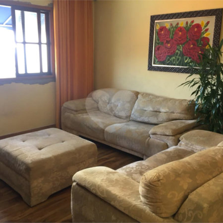 Casa à venda com 2 quartos, sendo 1 suíte, em Socorro, São Paulo, SP