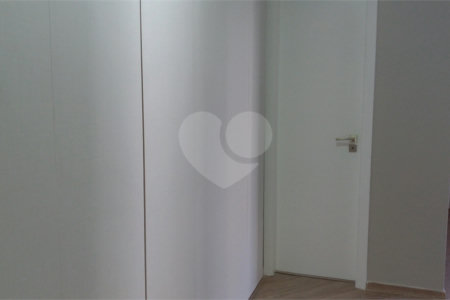 Cobertura à venda com 4 quartos, sendo 3 suítes,  em Vila Andrade, São Paulo, SP