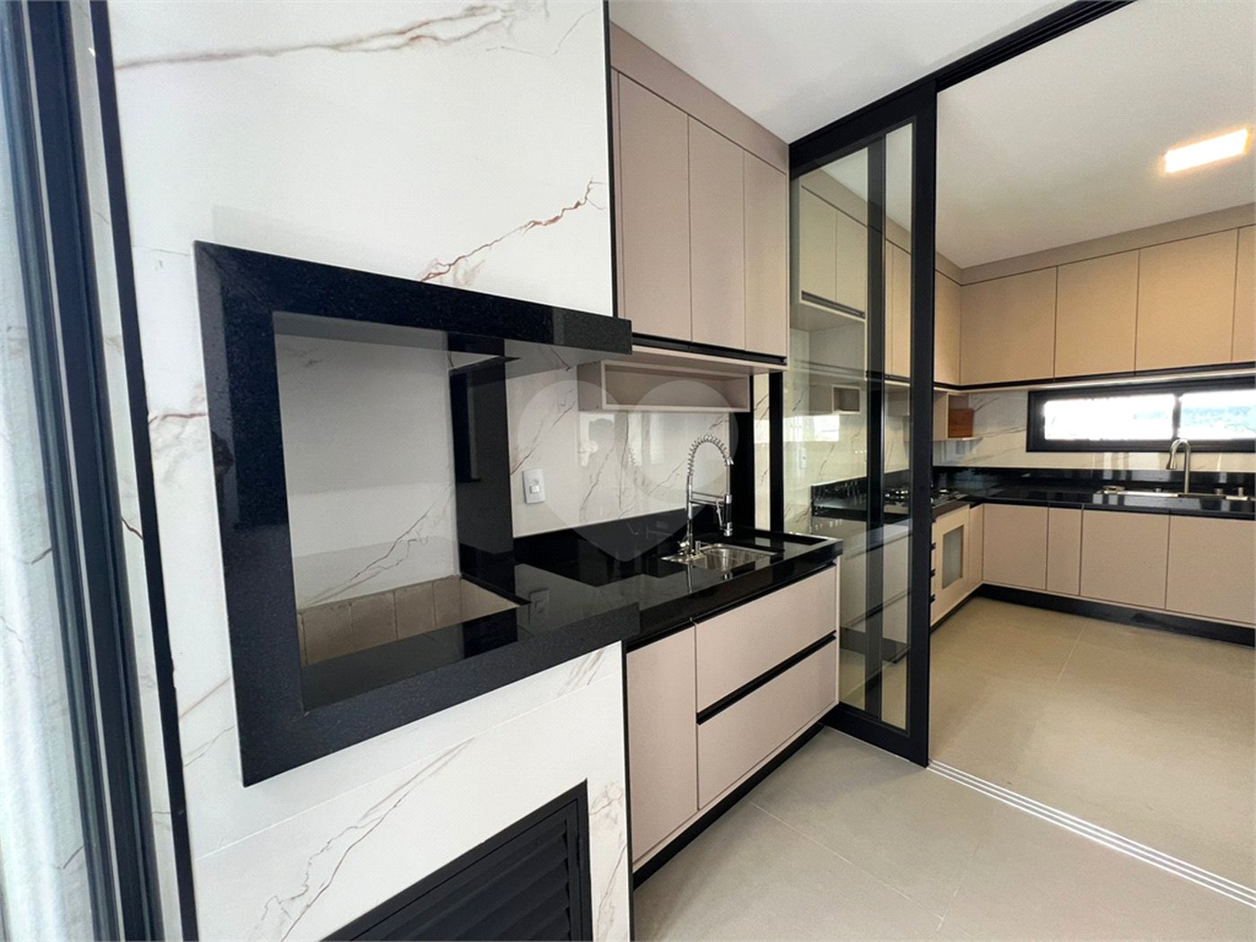 Casa à venda com 3 quartos, sendo 1 suíte,  no condomínio Villagio_ipanema 1, Sorocaba - SP