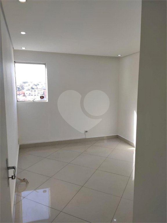 Apartamento à venda com 2 quartos em Jardim Taboão, São Paulo, SP