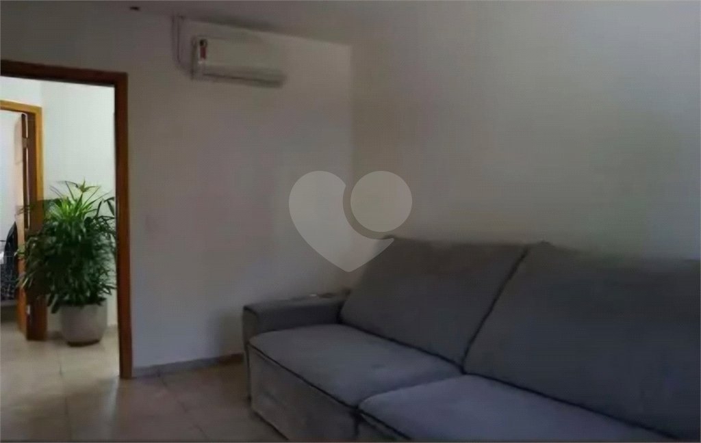 Casa à venda com 3 quartos, sendo 1 suíte, em Conjunto Residencial Butantã, São Paulo, SP