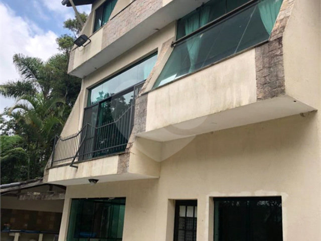 Casa à venda com 5 suítes no condomínio Alpes da Cantareira, Mairiporã - SP