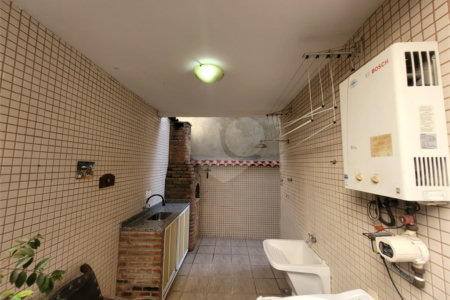 Casa de Vila à venda com 4 quartos, sendo 1 suíte,  em Tijuca, Rio de Janeiro, RJ