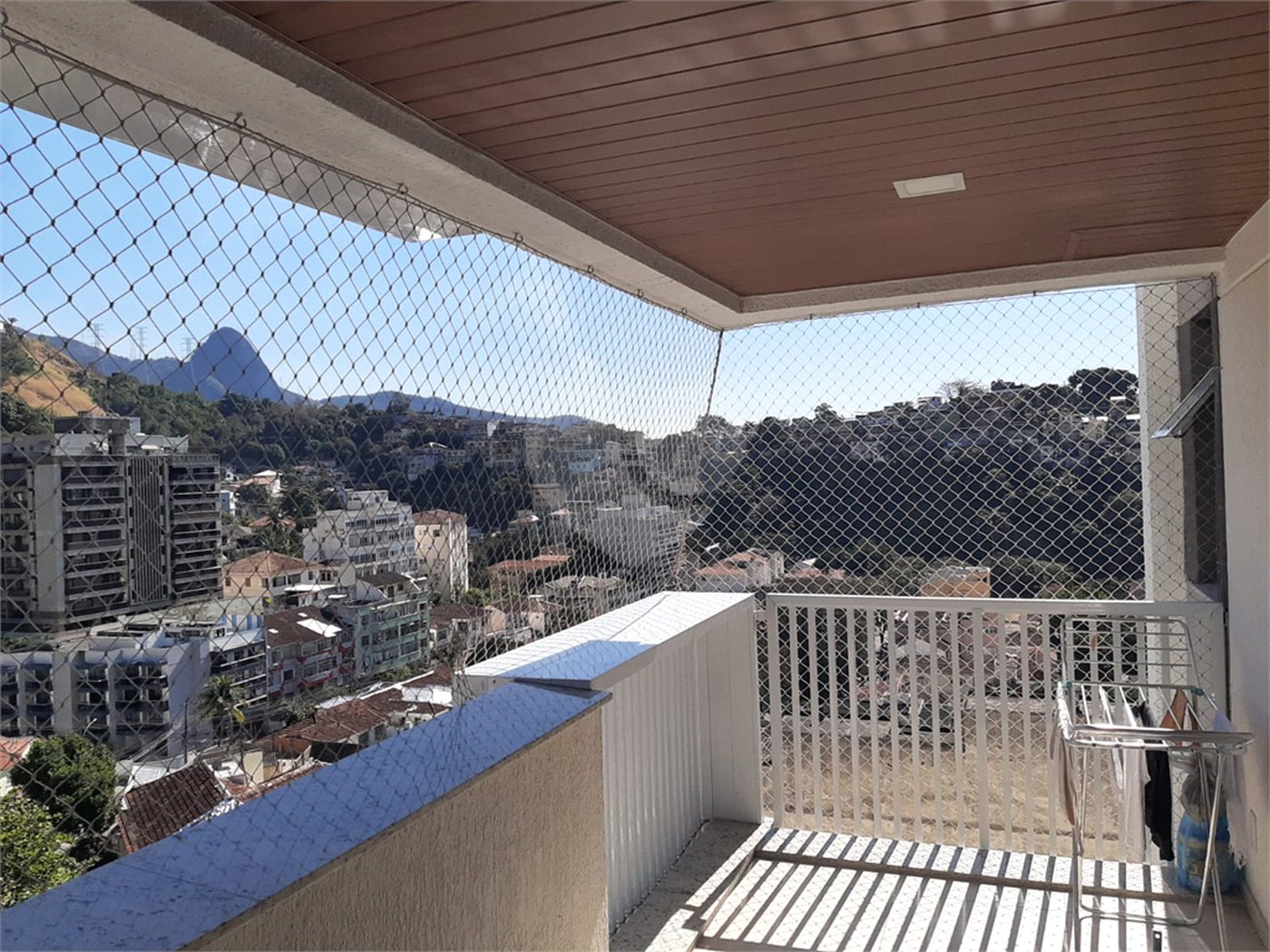 Cobertura à venda com 3 quartos, sendo 2 suítes,  em Tijuca, Rio de Janeiro, RJ