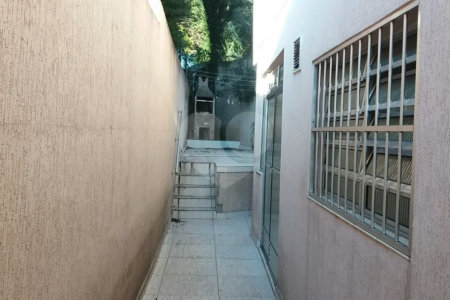 Sobrado à venda com 3 quartos, sendo 1 suíte, em Vila Mariza Mazzei, São Paulo, SP
