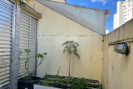 Cobertura à venda com 3 quartos, sendo 1 suíte,  em Vila Suzana, São Paulo, SP