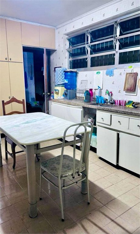 Sobrado à venda ou para alugar com 4 quartos, sendo 1 suíte, em Brooklin Paulista, São Paulo, SP