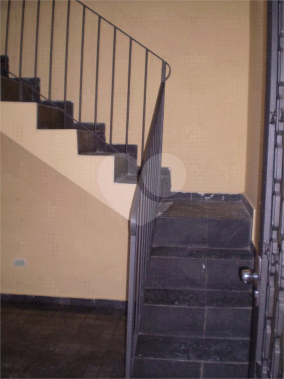 Casa à venda com 2 quartos no condomínio Travessa Salomão Régis Piza,17, São Paulo - SP