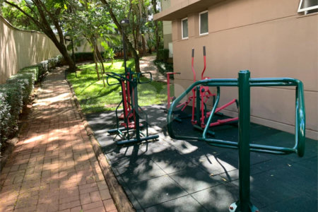 Apartamento à venda com 2 quartos, sendo 1 suíte, em Vila Andrade, São Paulo, SP