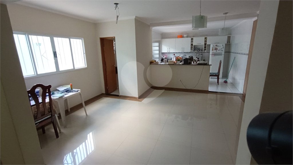 Sobrado à venda com 3 suítes em Vila Guilherme, São Paulo, SP
