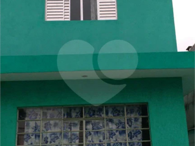 Sobrado à venda com 5 quartos em Artur Alvim, São Paulo, SP