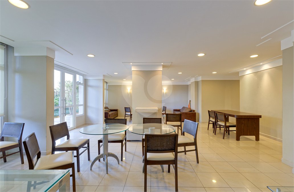 Apartamento à venda com 3 suítes em Alto da Boa Vista, São Paulo, SP