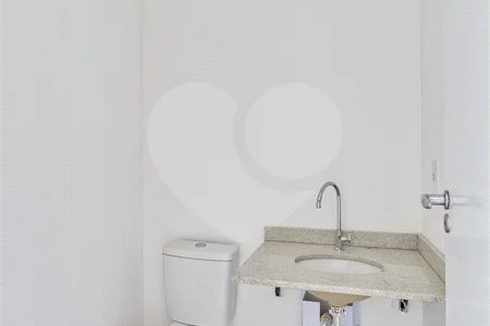 Apartamento à venda com 2 quartos, sendo 1 suíte, em Alto da Boa Vista, São Paulo, SP