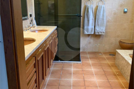 Apartamento à venda com 4 quartos, sendo 3 suítes, em Paraíso, São Paulo, SP