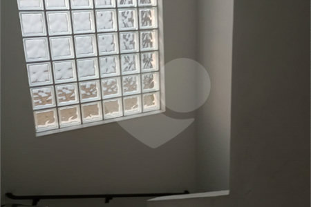 Sobrado à venda com 3 quartos, sendo 1 suíte, em Jardim Guairaca, São Paulo, SP