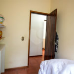 Casa à venda ou para alugar com 5 quartos, sendo 2 suítes, no condomínio Restinga Verde, São Roque - SP
