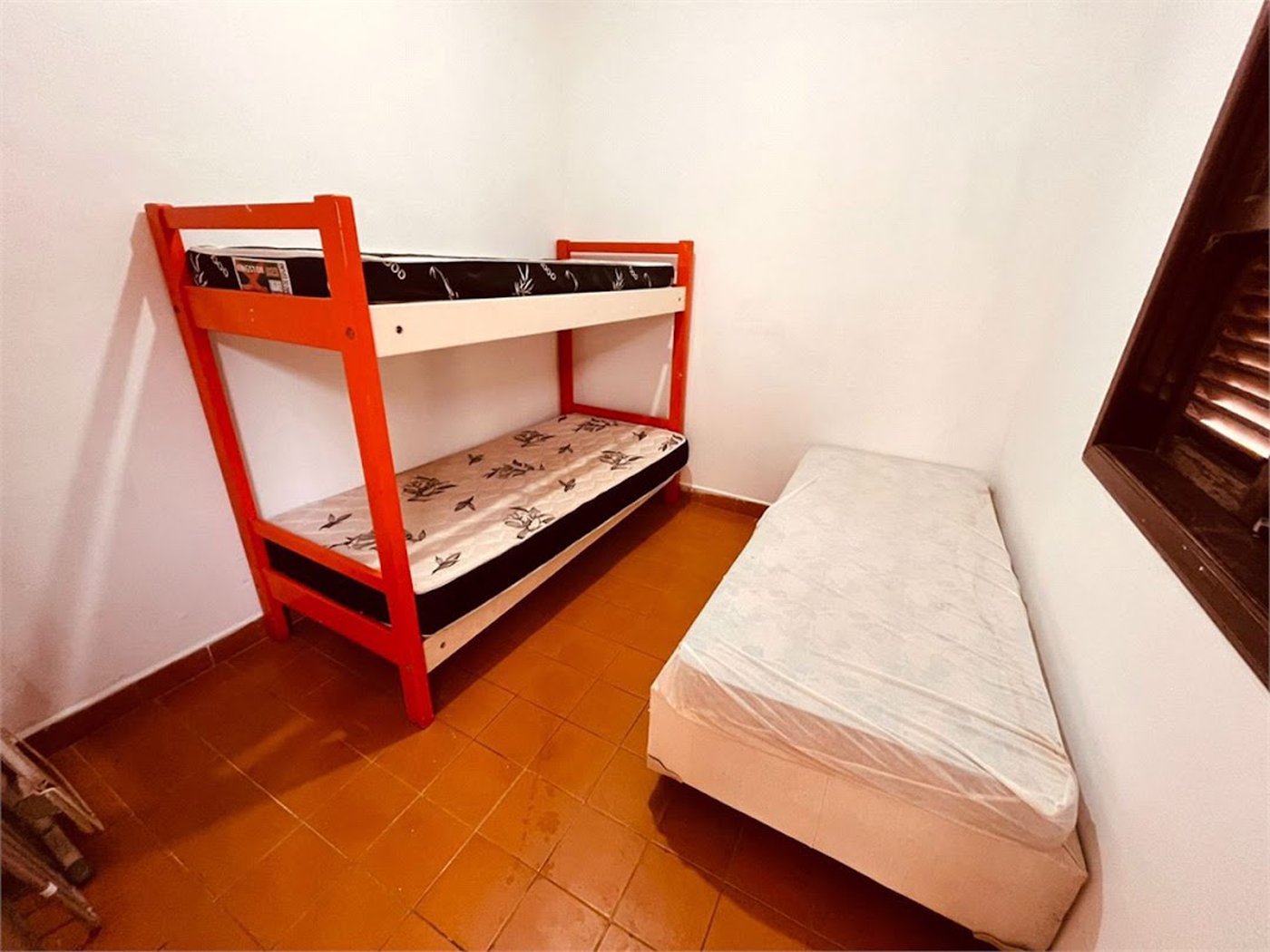 Casa com 6 dormitórios à venda, 300 m² por R$ 680.000,00 - Balneário Cidade Atlântica - Guarujá/SP