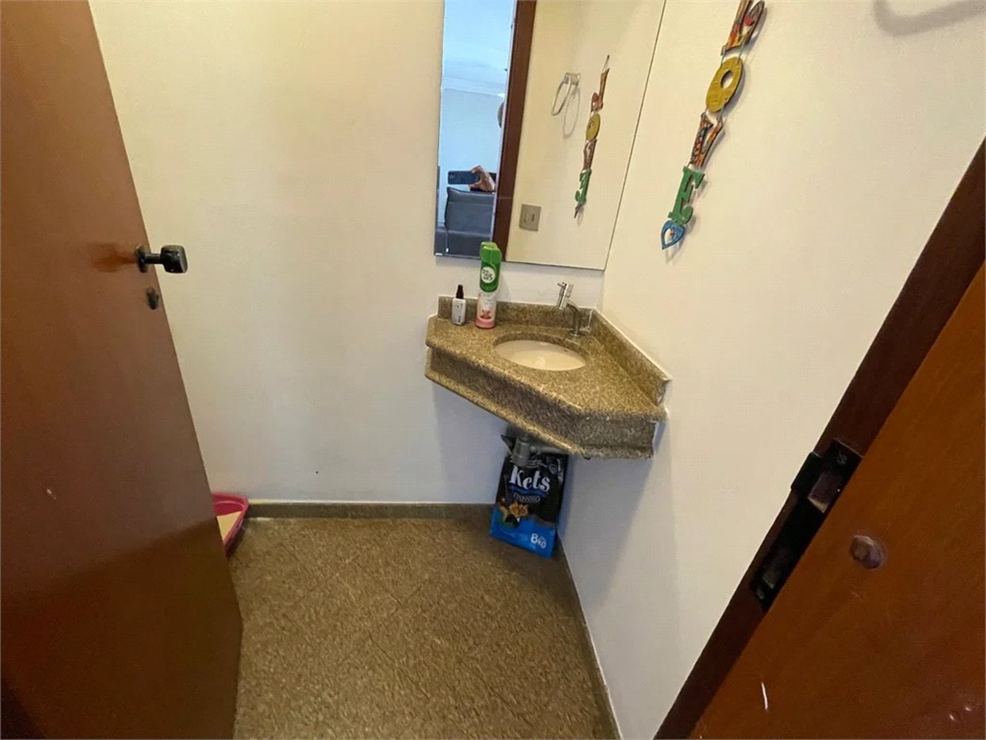 Apartamento à venda com 3 quartos, sendo 1 suíte, em Parque Bairro Morumbi, São Paulo, SP