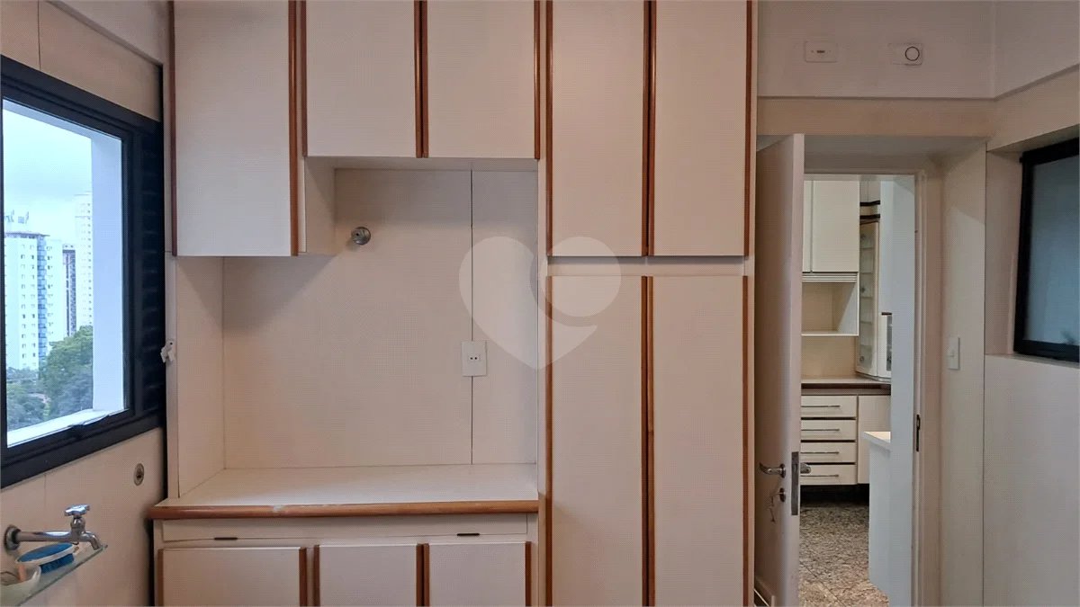 Apartamento à venda ou para alugar com 4 suítes em Santo Amaro, São Paulo, SP
