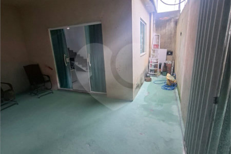Casa à venda com 3 quartos, sendo 1 suíte, em Santíssimo, Rio de Janeiro, RJ