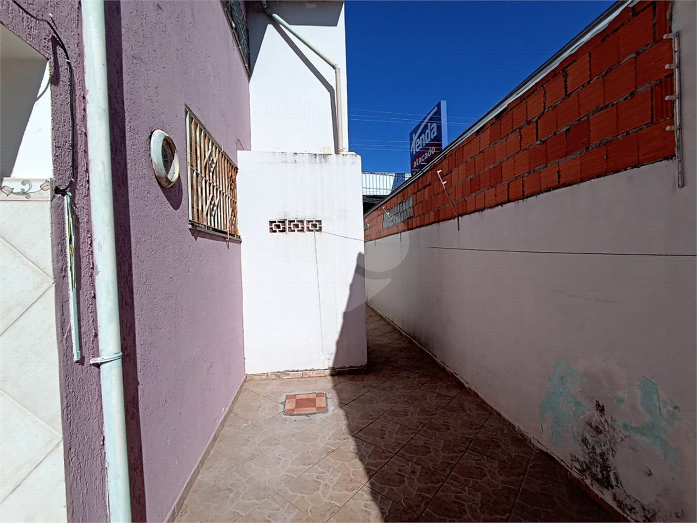 Casa à venda ou para alugar com 3 quartos, sendo 1 suíte, no Centro, Itapetininga, SP