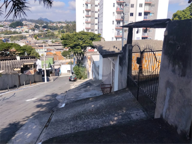 Terreno à venda com 1 quarto em Perus, São Paulo, SP
