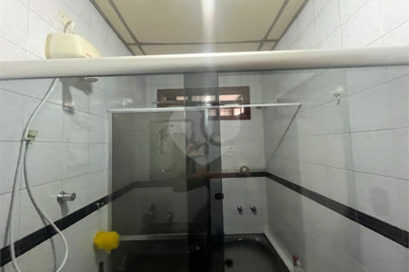 Casa à venda com 4 quartos, sendo 1 suíte,  em Jardim Franca, São Paulo, SP