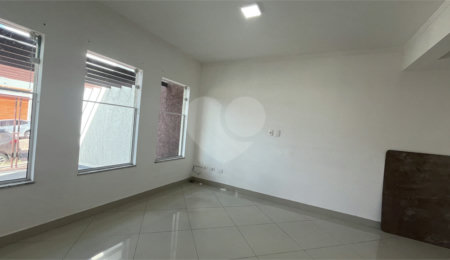 Sobrado para alugar com 3 quartos, sendo 1 suíte,  no Centro, Atibaia, SP