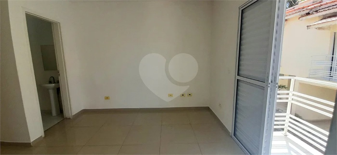 Condomínio à venda com 2 suítes em Tremembé, São Paulo, SP