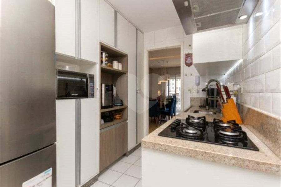 Apartamento à venda com 3 quartos, sendo 1 suíte, em Barra Funda, São Paulo, SP