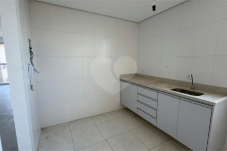 Aurora Gardens - Apartamento com 3 dormitórios e espaço de sobra.