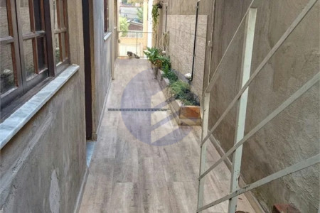 Casa à venda com 3 quartos, sendo 1 suíte, em Butantã, São Paulo - SP